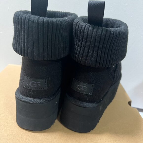 UGG Women's Classic Mini Platform Felted - Picture 6 of 7